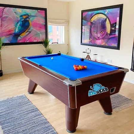 Apartment Luxury City Centre - Pool Table (adults Only) *